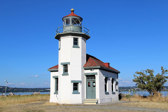 The Point Robinson Lighthouse